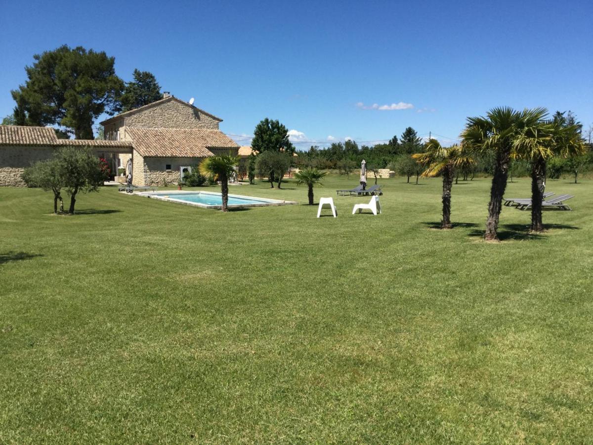 B&B Dans Mas En Pierres Robion en Luberon Exteriör bild
